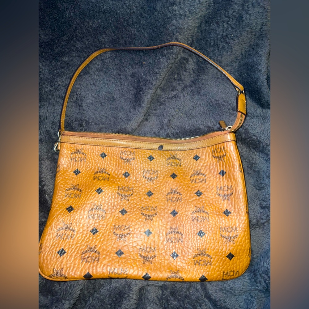 Mcm pouch